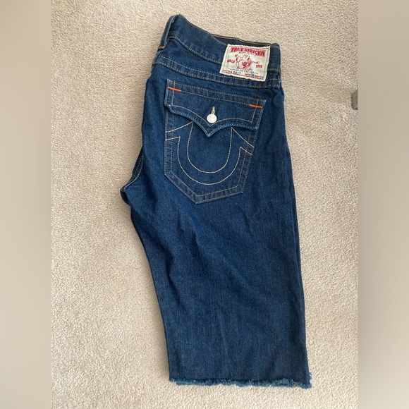 True Religion Dark Blue Jean Shorts - Picture 2 of 3